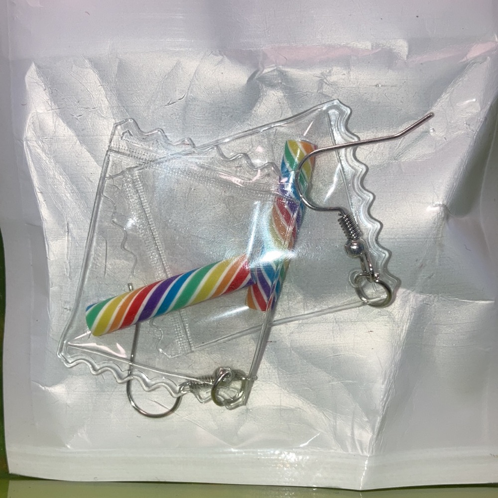🍬Fun candy wrapped earrings